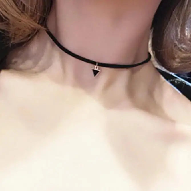 Black Velvet Choker Necklace For Women Vintage Black Star Sexy Lace Necklaces with Pendants Gothic Girl Gifts Neck Jewelry