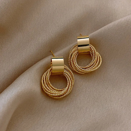 Pendientes de botón con múltiples círculos pequeños de metal dorado retro para mujer, joyería coreana, pendientes de moda para bodas y fiestas, regalo de joyería