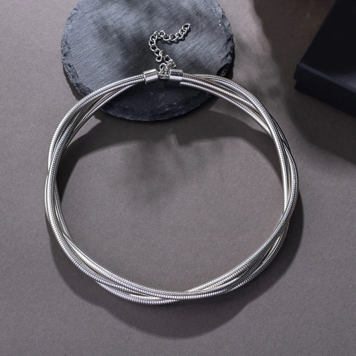 European and American exaggerated necklace personality snake bone multi-layer three line winding loop buckle punk metal necklace