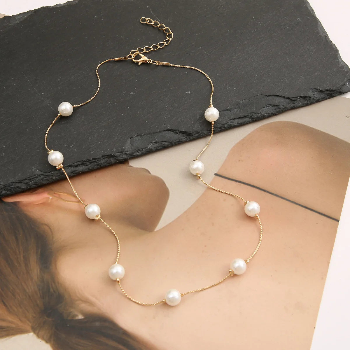 LATS 2022 New Beads Neck Chain Kpop Pearl Choker Necklace Gold Color Goth Chocker Jewelry on The Neck Pendant Collar for Women