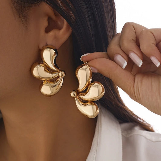 Pendientes colgantes de media mariposa para mujer, de moda, color dorado, con alas de animal, pendientes inusuales para mujer, joyería de moda para las orejas.