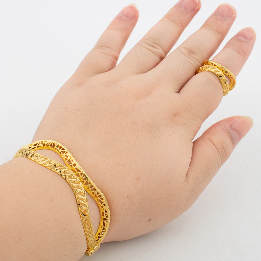 Charm Bracelets with Rings Dubai Wedding Bride Jewelry 18K Gold Plated Fashion Bangles for Women Open Ring Party Weddings Gifts