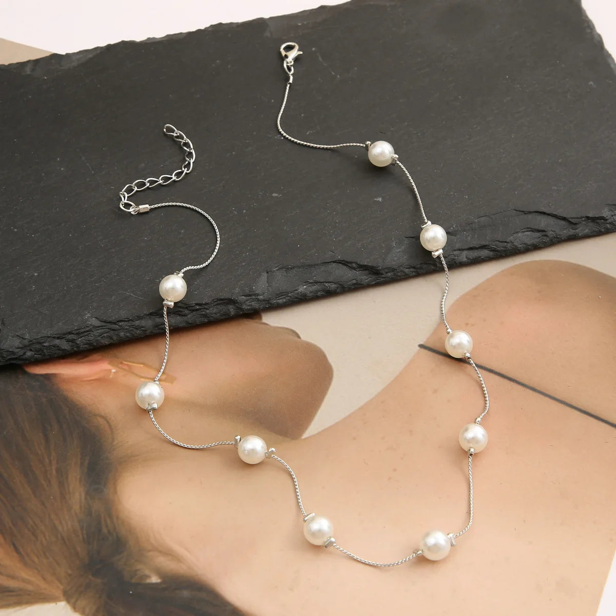 LATS 2022 New Beads Neck Chain Kpop Pearl Choker Necklace Gold Color Goth Chocker Jewelry on The Neck Pendant Collar for Women