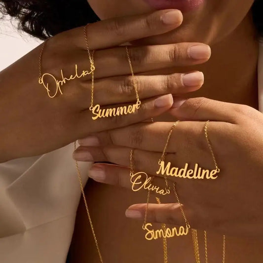 Collar con nombre y letra personalizados, colgante sencillo de acero inoxidable personalizado, cadena de clavícula, joyería para mujer, regalo de San Valentín