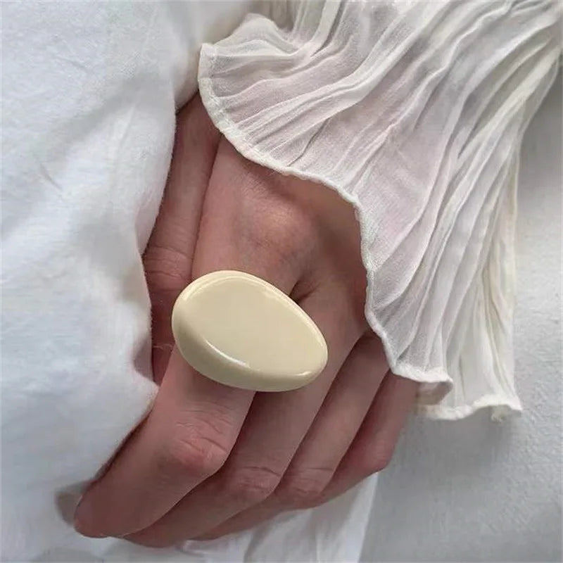 HANGZHI Irregular Wide Large Chunky Rings for Women Vintage Acrylic Resin Autumn Winter Geometric Stacking Wear Finger Jewelry