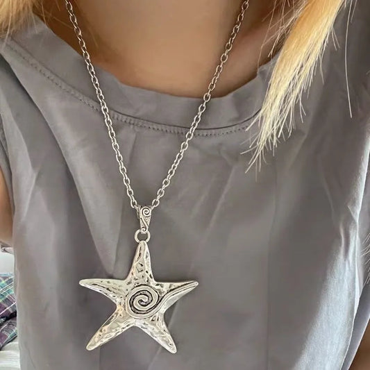 LATS Starfish Pendant Necklace Female Niche Retro Sweet Cool Spicy Girl Style Subculture Ins Starry Starfish Collarbone Chain