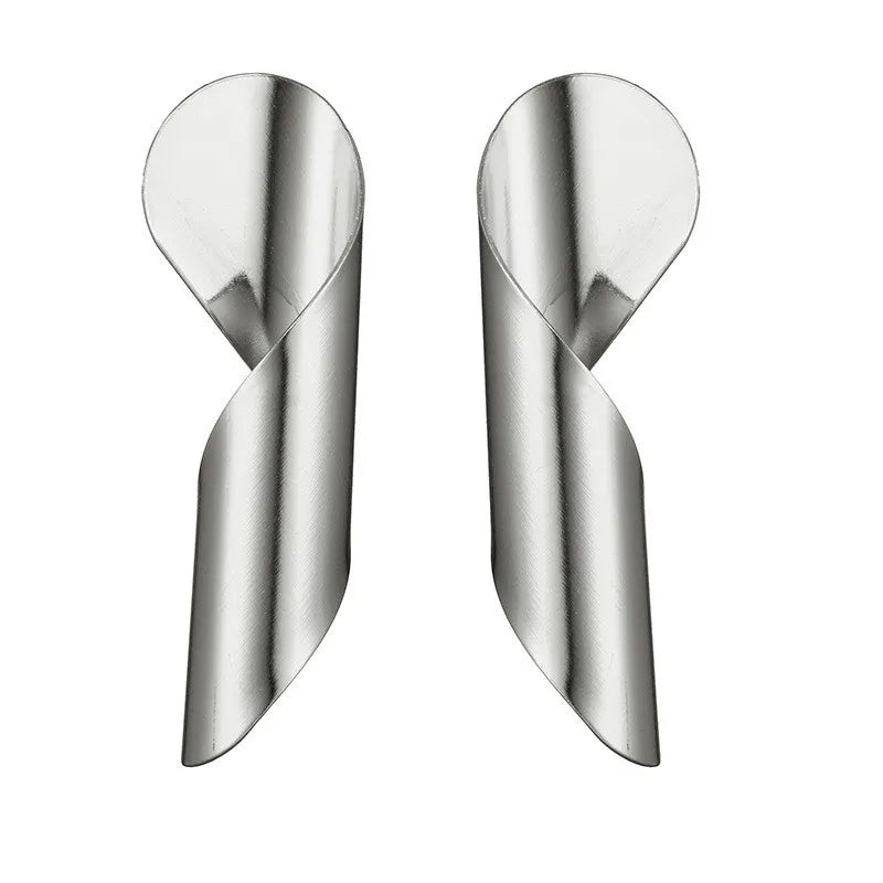 Retro Exaggerate Metal Statement Earrings for Women European Fashion Round Star Square Leaf Twist Geometry Long Earrings Jewelry