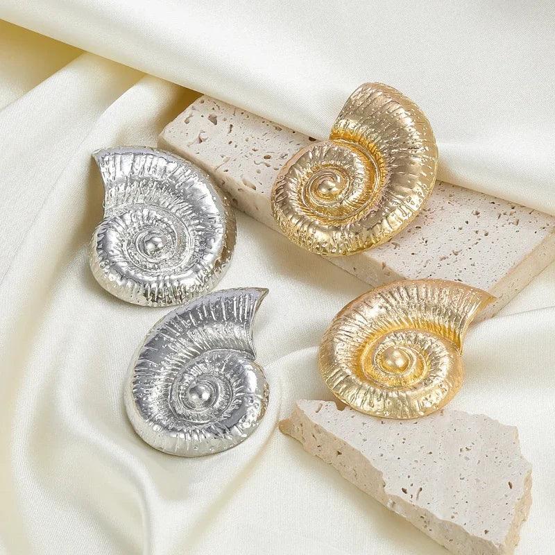 Snail Shell Shape Earrings Big Conch Stud Earrings for Women Bohemia Charm Summer Beach Choker Jewelry Holiday Accessories Gifts