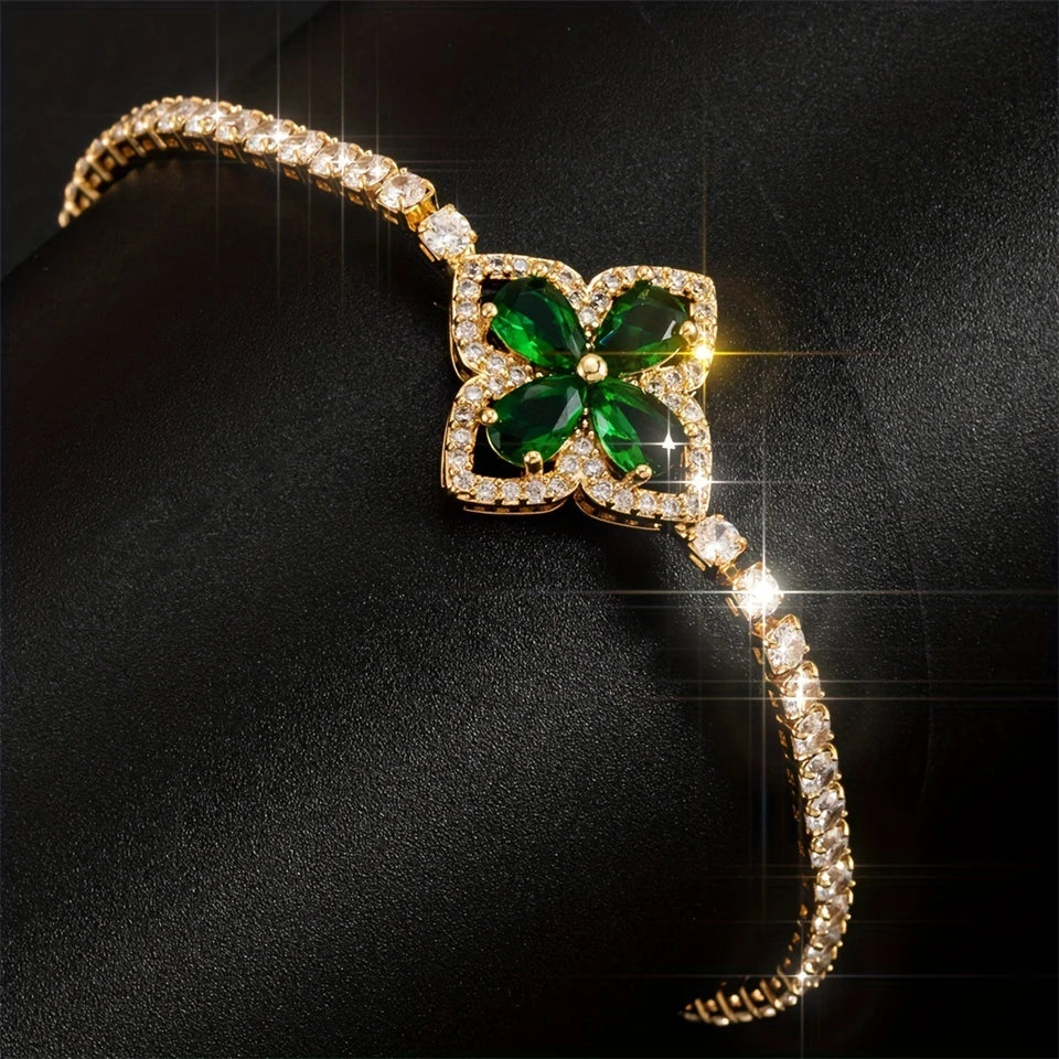 Exquisite Luxury Smiling Bracelet Suits For Fashionable Jewelry For Daily Travel, Activities, And Banquets