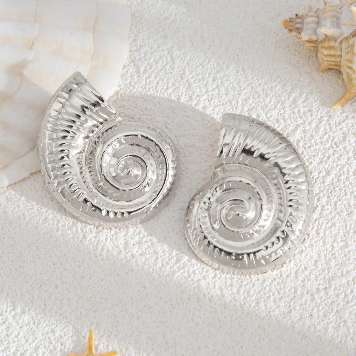 LATS Trendy Gold Color Simulated Starfish Stud Earrings for Women Exquisite Small Star Pearl Earring Summer Beach Daily Jewelry