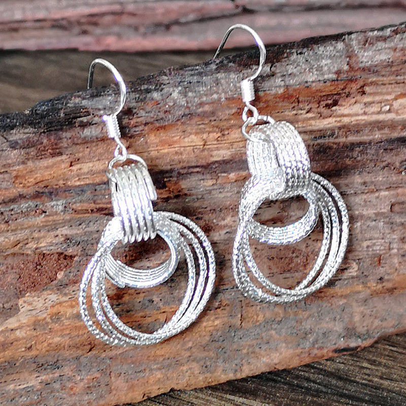Exquisite Multi-Ring Silvery Copper Silver Plated Hook Earrings - Hoop Jewelry with Elegant Design and Durable Material - Ideal Female Gift for Any Occasion