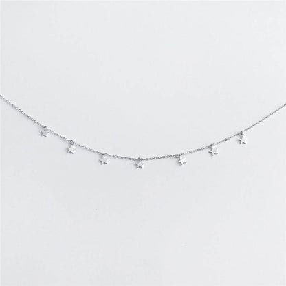 Delicate Heart-Shaped Pendant Necklace - Tiny Chain Choker for Women, Ethnic Bohemian Jewelry, Short Length, Dainty Gift Idea for Her, Perfect Accessory for Everyday Wear