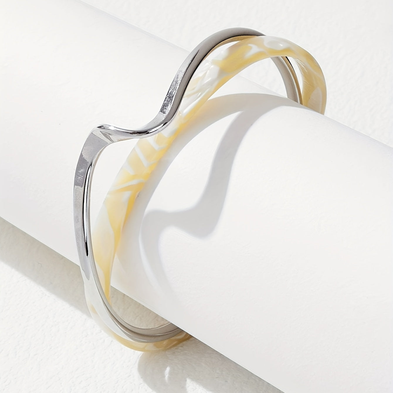 18K Gold Plated Wave Shape Cuff Bangle Inlaid Faux Pearl, Women's Minimalist Style Jewelry