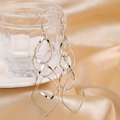 Pair of Golden/Silvery Hollow Twisted Dangle Earrings, Bohemian Elegant Iron Jewelry, Creative Female Gift with Unique Style