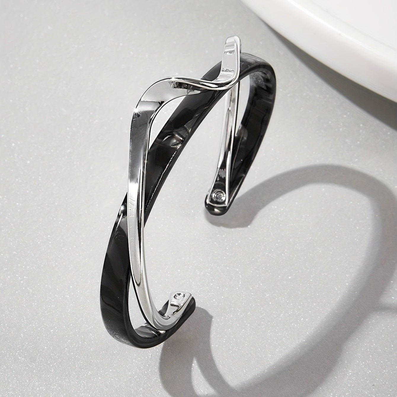 18K Gold Plated Wave Shape Cuff Bangle Inlaid Faux Pearl, Women's Minimalist Style Jewelry