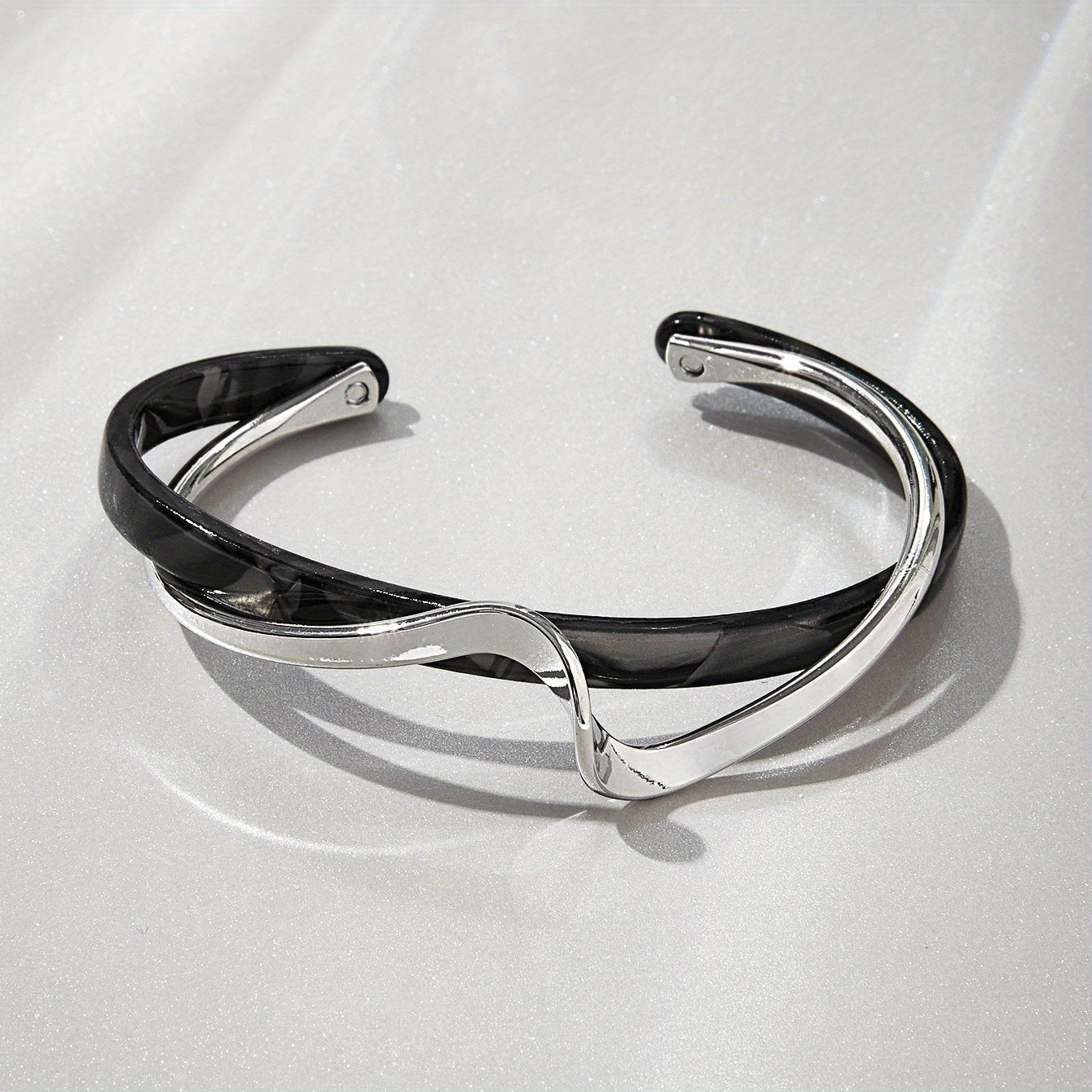 18K Gold Plated Wave Shape Cuff Bangle Inlaid Faux Pearl, Women's Minimalist Style Jewelry