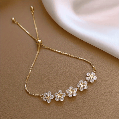 Adjustable Flower Beaded Chain Bracelet Inlaid Shiny Synthetic Zirconia Copper Hand Jewelry Decor for Women & s