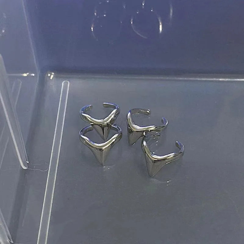 4pcs Knife Edge Metal Tail Ring Simple Personality Cool Opening Fashion Ring for Men Women Girls Men Party Jewelry 2022 New INS