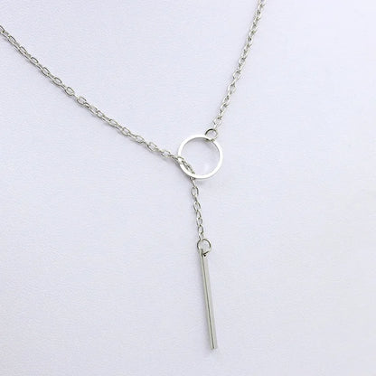 Necklace 2018 New Fashion Necklace Design Ladies Fashion Simple Simple Metal Round Necklace Wholesale Sales Heart Charms