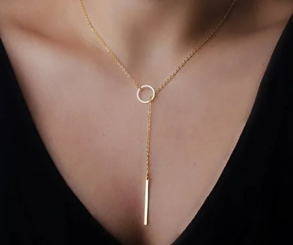 Necklace 2018 New Fashion Necklace Design Ladies Fashion Simple Simple Metal Round Necklace Wholesale Sales Heart Charms