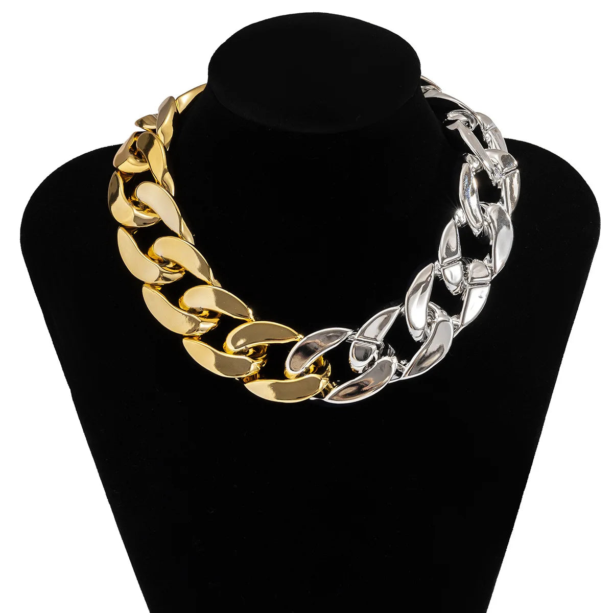 Simple Exaggerated Necklace Lady 4 Color Hip Hop Distorted Thick CCB Chain Creative Necklaces Fashion Glamour Girl Jewelry Gift