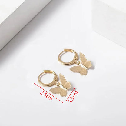 Fold Metal Dangle Earrings for Women Shell Shape Pendants Drop Earrings Cool Stuff Girls Fashion Ear Jewelry pendientes mujer