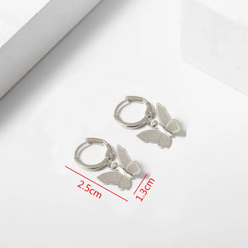 Fold Metal Dangle Earrings for Women Shell Shape Pendants Drop Earrings Cool Stuff Girls Fashion Ear Jewelry pendientes mujer