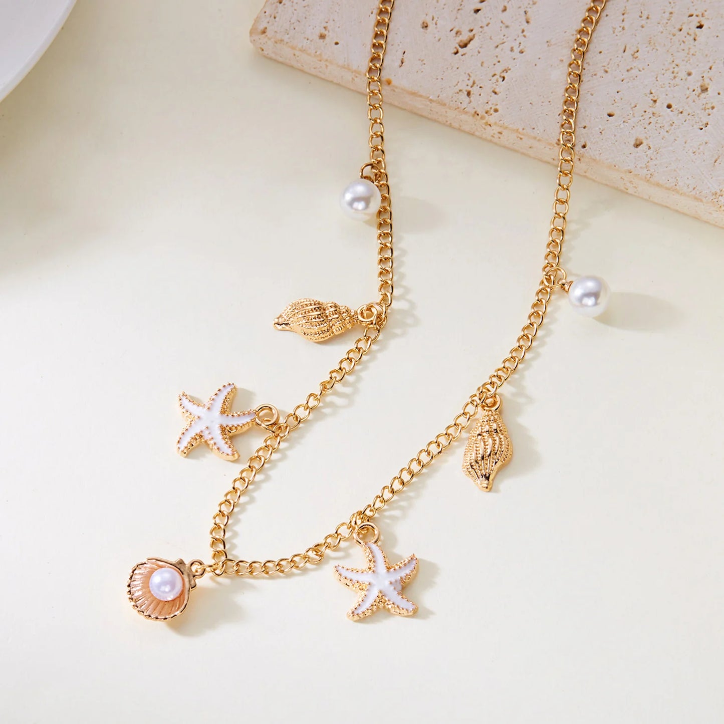 Fashion Gold Color Starfish Conch Turtle Pendant Necklace for Women Handmade Shell Chain Necklace Summer Beach Party Jewelry