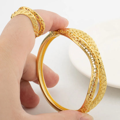 Charm Bracelets with Rings Dubai Wedding Bride Jewelry 18K Gold Plated Fashion Bangles for Women Open Ring Party Weddings Gifts