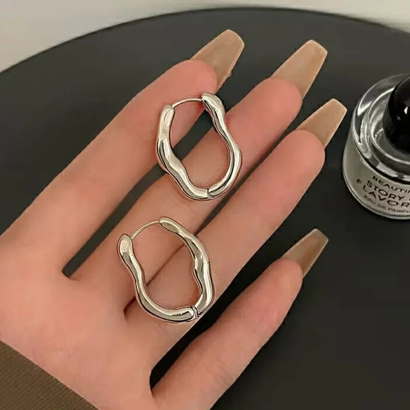 LATS New Design Trendy Retro Geometric Hoop Earrings for Women Irregular Light Luxury Simple Circle Earings Fashion Jewelry Gift
