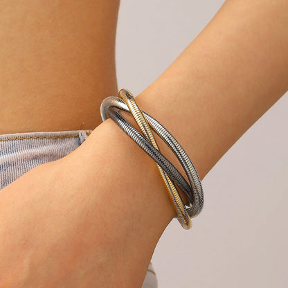 European and American exaggerated necklace personality snake bone multi-layer three line winding loop buckle punk metal necklace
