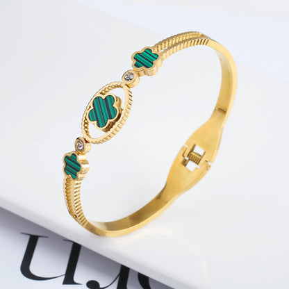 Fashionable New Design Stainless Steel Metal Gold Silver Five Leaf Flower Bracelet High Quality Women's Temperament Gift Clover