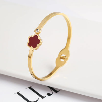 Fashionable New Design Stainless Steel Metal Gold Silver Five Leaf Flower Bracelet High Quality Women's Temperament Gift Clover
