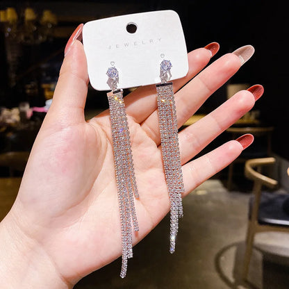 2023 New Fashion Trend Unique Design Elegant Delicate Zircon Water Drop Earrings Women Jewelry Party Premium Gift Wholesale