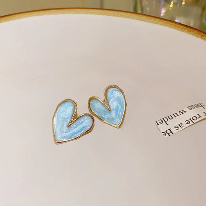 LATS Wine Red Love Stud Earrings for Women Retro Temperament Little Peach Heart Ear Jewelry Classic Modern Trends Accessories
