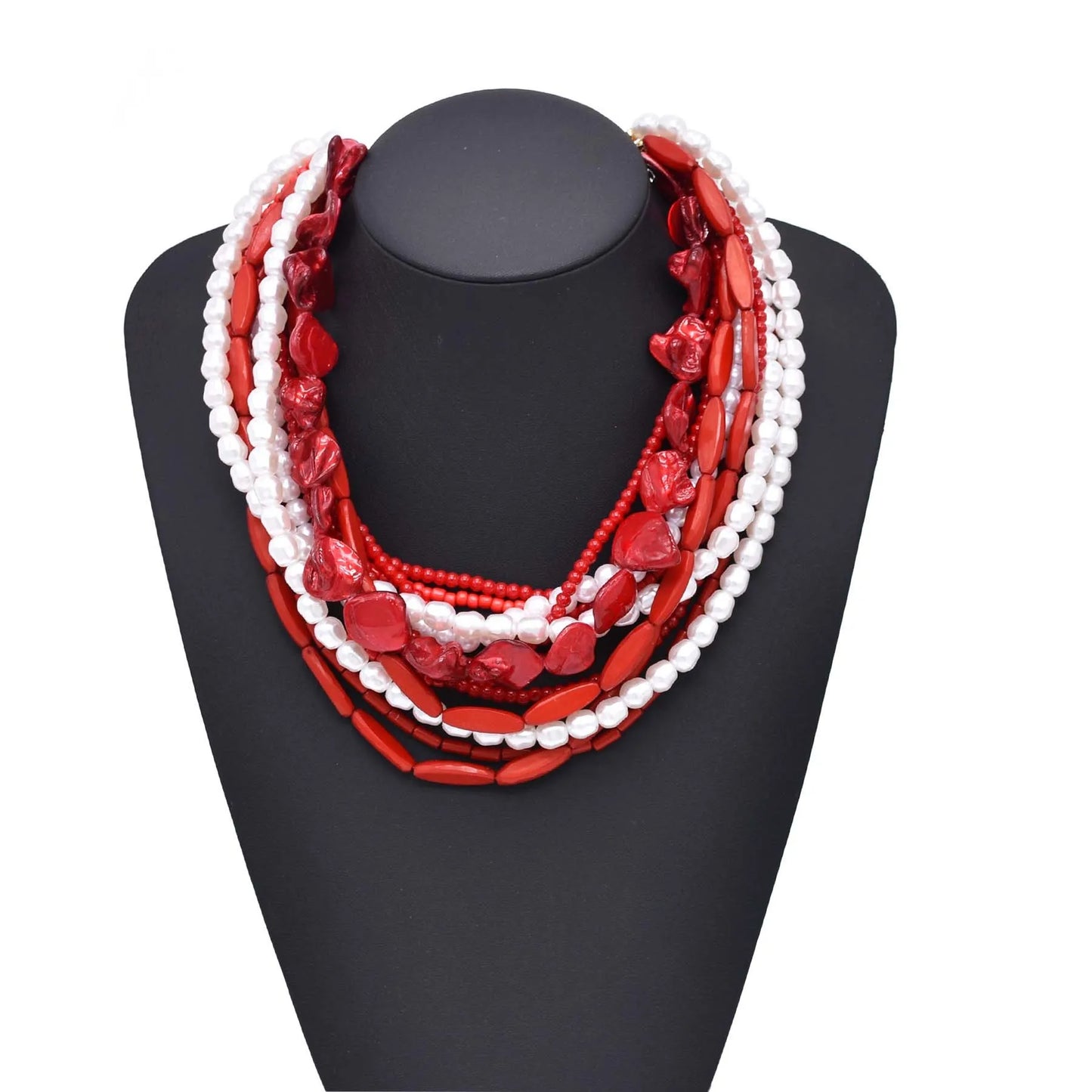 Multi level design, women's necklace, pearl layering, high-end feel, suitable for women, full of sexiness