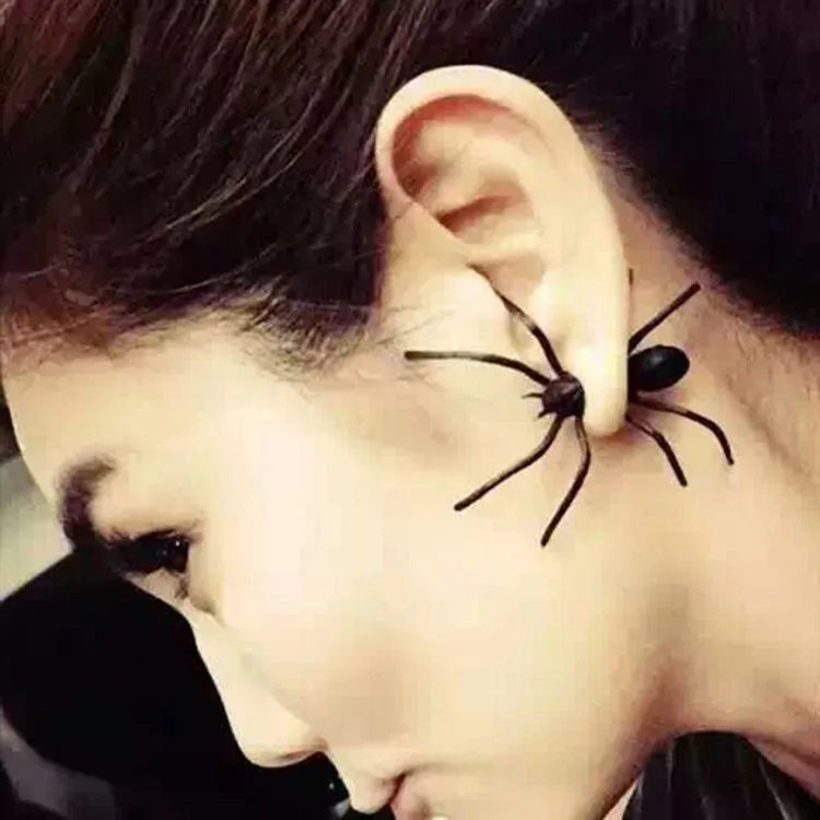 2023 New Punk Black Rings Thorns Vine Twine Red Rhinestones Hollow Unsex Couple Finger Ring Women Men Jewelry Gift