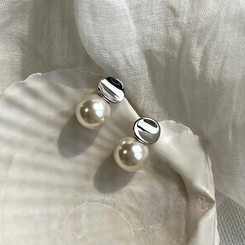 LATS New French Elegant Gold Color Bean Spliced Flat Pearl Earrings for Korean Fashion Jewelry Party Women's Sweet Accessories