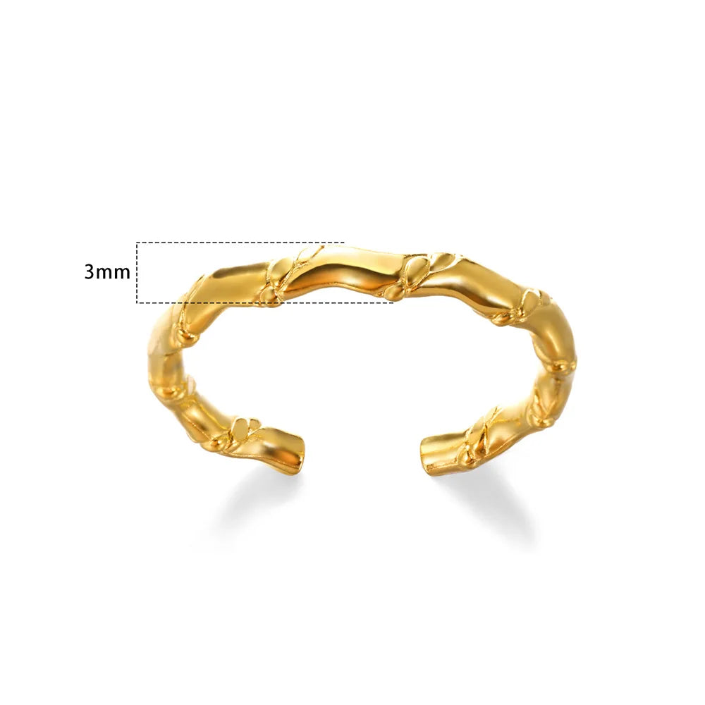 Stainless Steel Rings for Women Gold Color Couple Jewelry Aesthetic Accessorie Adjustable Punk Embossed Hollow Ring