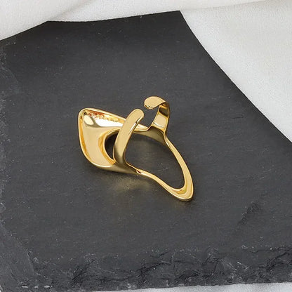 Female Fashion Smooth Exaggerated Exquisite Elegant Rings Silver Color Geometric Hollow Ring Jewelry Accessories Gift