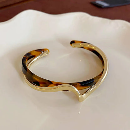 White Acrylic Bracelets Board Bend Metal Bangles Womens Hand Bracelets Geometric C- shaped Opening Bracelets Jewelry Gifts