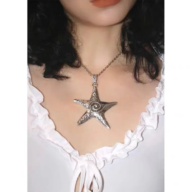 LATS Starfish Pendant Necklace Female Niche Retro Sweet Cool Spicy Girl Style Subculture Ins Starry Starfish Collarbone Chain