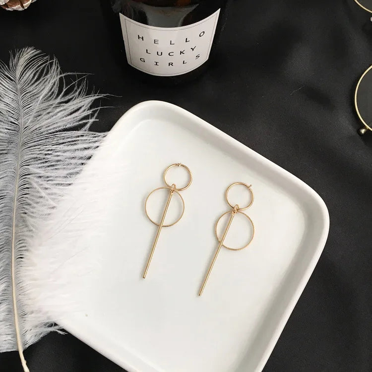 Retro Exaggerate Metal Statement Earrings for Women European Fashion Round Star Square Leaf Twist Geometry Long Earrings Jewelry