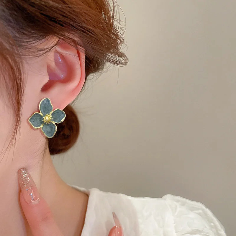 Light Green Enamel Oil Flower Stud Earrings for Women Elegant Four Blooming Petals Plant Earrings Cute Trendy Party Jewelry Gift