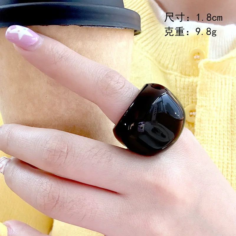 HANGZHI Irregular Wide Large Chunky Rings for Women Vintage Acrylic Resin Autumn Winter Geometric Stacking Wear Finger Jewelry