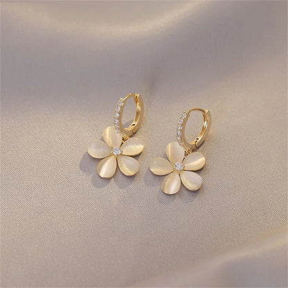Exquisite Opal Flower Stud Earrings For Women Korean Shiny Crystal Imitation Pearl Floral Leaves Earring Wedding Party Jewelry