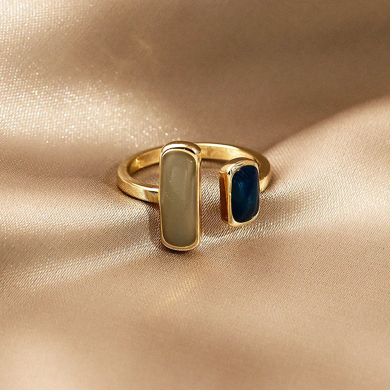 Shell Opal Stone Cuff Rings For Women Girl 2024 New Trend Fashion Personalized Vintage Jewelry Ladies Gifts Party anillos mujer