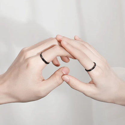 Fashion Black White Ring Geometric Irregularities Smooth Couple Adjustable Rings Simplicity Student Party Jewelry