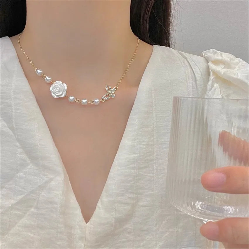 LATS 2022 New Beads Neck Chain Kpop Pearl Choker Necklace Gold Color Goth Chocker Jewelry on The Neck Pendant Collar for Women