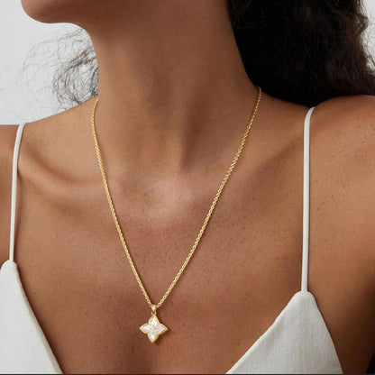 Clover Necklace for Women Dainty Gold Plated CZ Pendant Necklace Adjustable Chain Clover Pendant Necklaces for Women Jewelry
